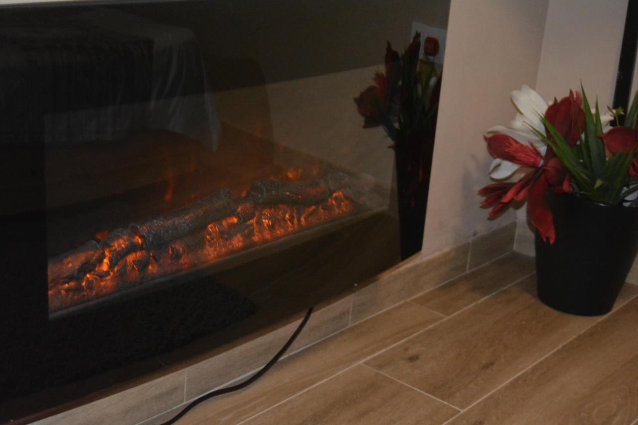 Casa Rural La Zzinetina Con Jacuzzi Constantina Εξωτερικό φωτογραφία