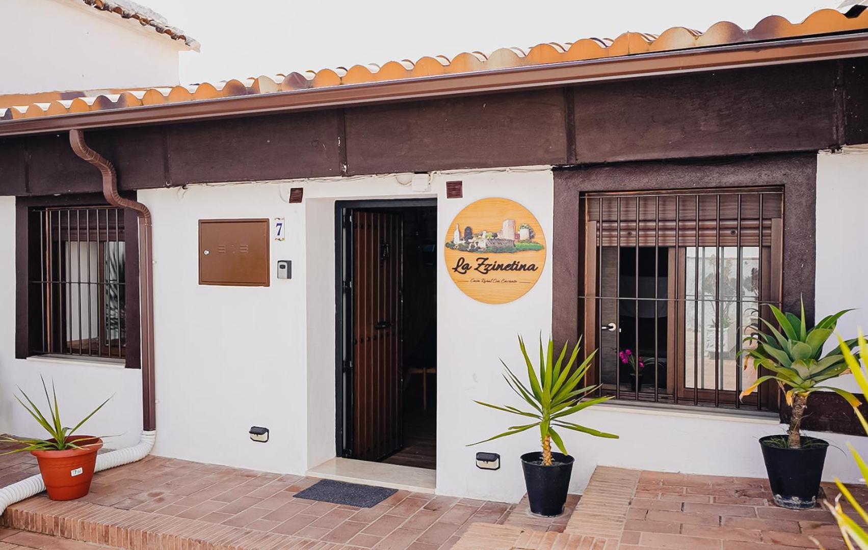 Casa Rural La Zzinetina Con Jacuzzi Constantina Εξωτερικό φωτογραφία